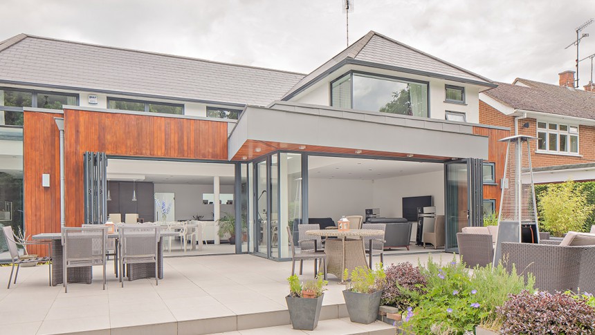 Bowhay Hutton Mount Shenfield Contemporary Extensions and Refurbishment Side View